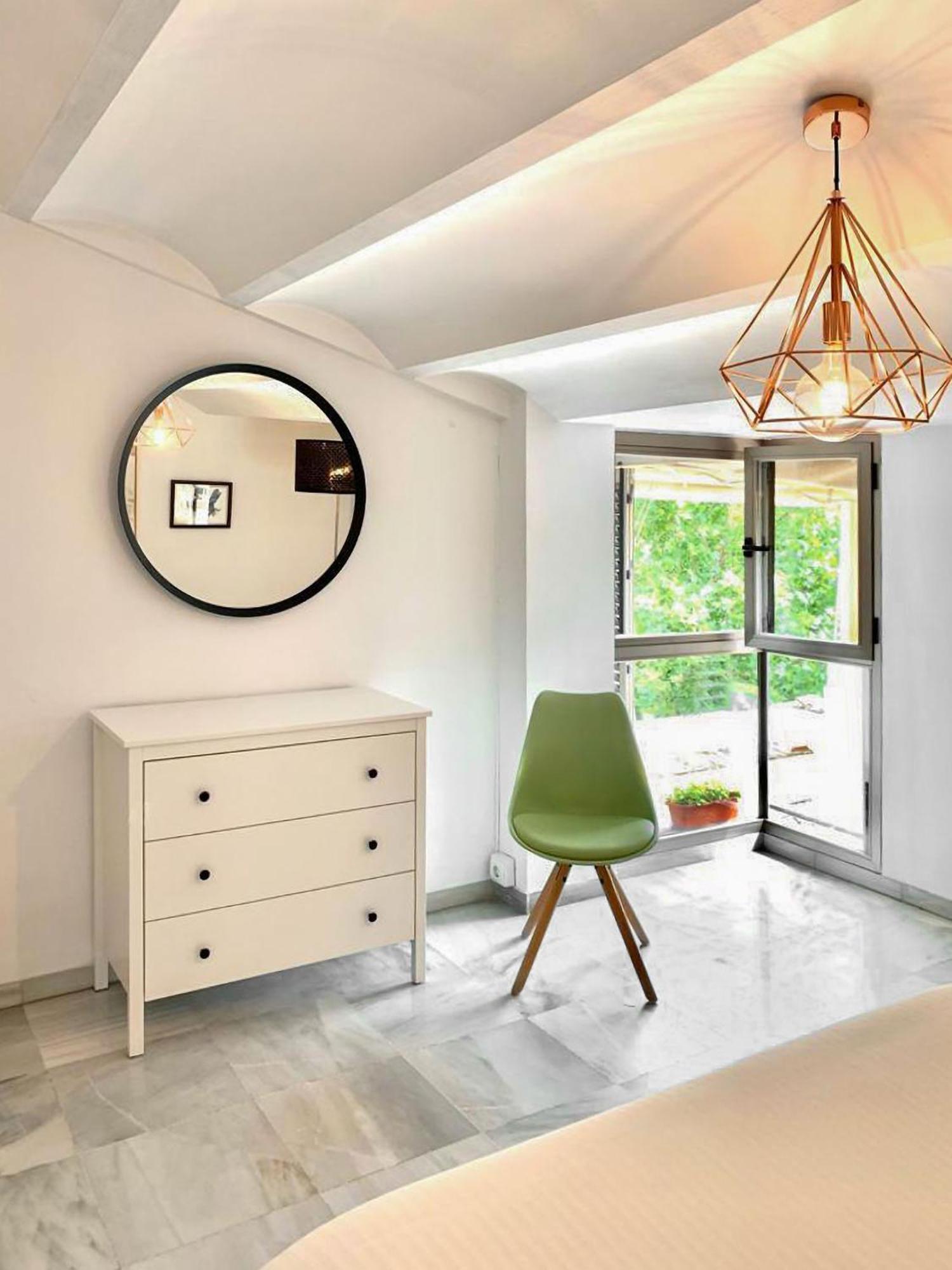 Charming 2 Bedroom Boutique Triplex Apartment With Private Terrace At Seville City Center By Ocityzen Екстериор снимка